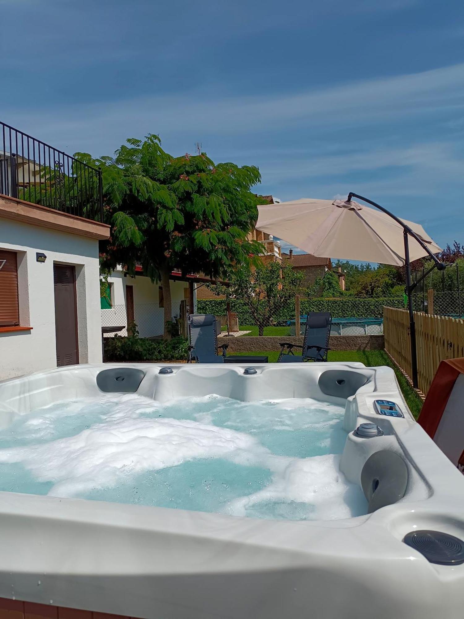 Apartamento Rural Casa Paco Con Jacuzzi Exterior Y Barbacoa 아인사 외부 사진
